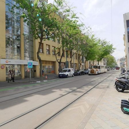 Velky 3I Apartman V Centre Mesta บราติสลาวา ภายนอก รูปภาพ