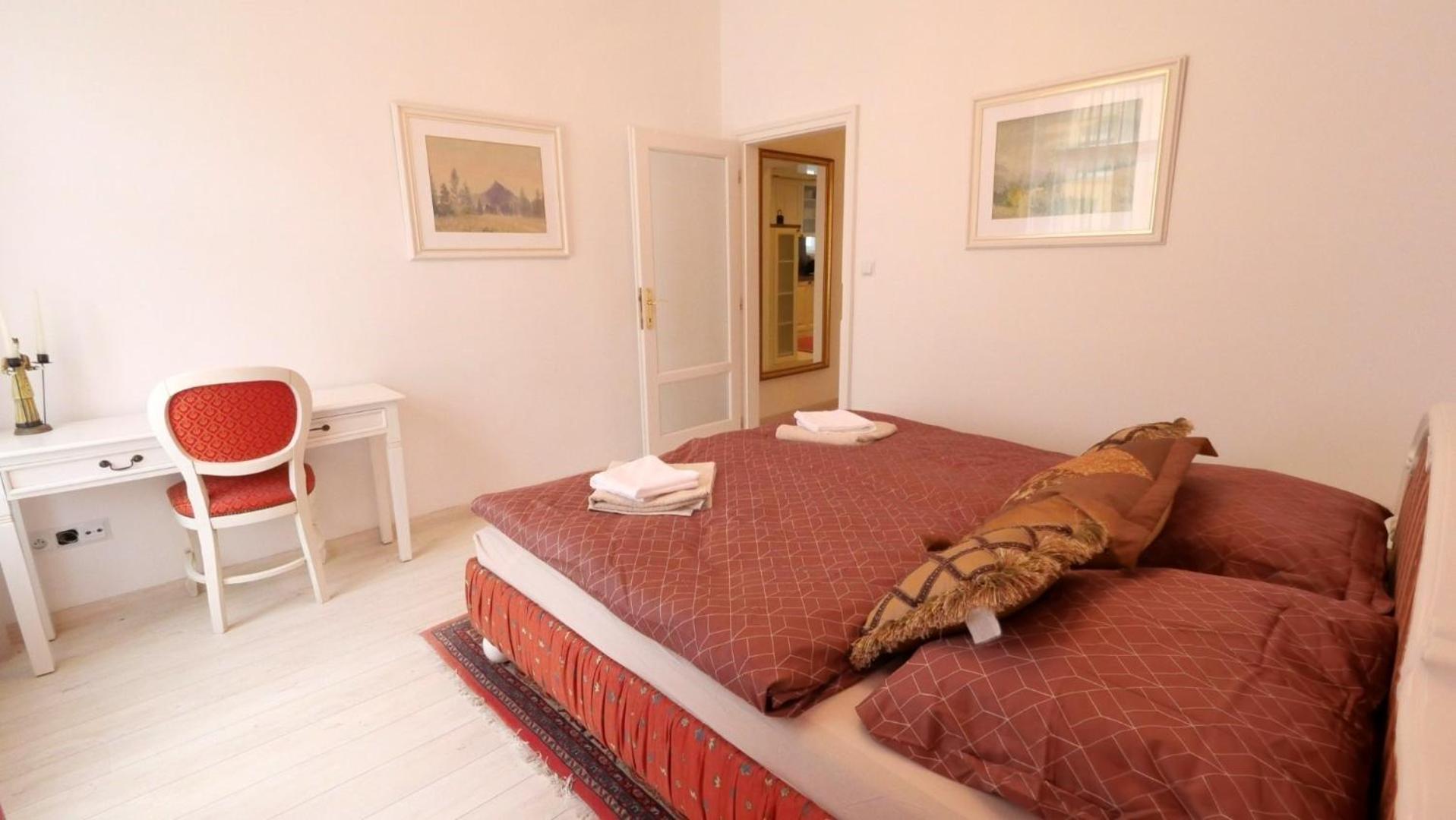 Velky 3I Apartman V Centre Mesta บราติสลาวา ภายนอก รูปภาพ